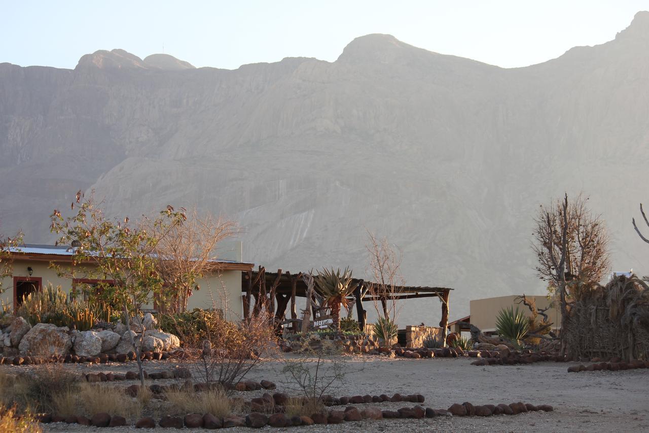 Usakos Hohenstein Lodge מראה חיצוני תמונה